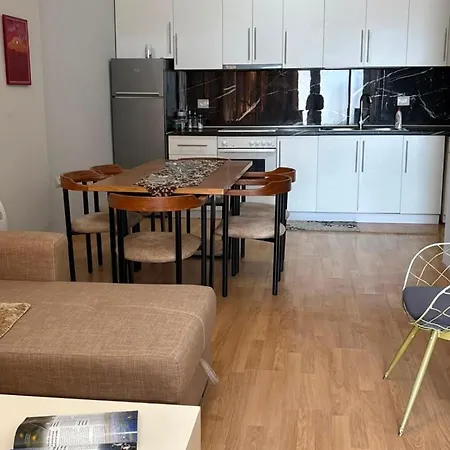 Alex Apartment *