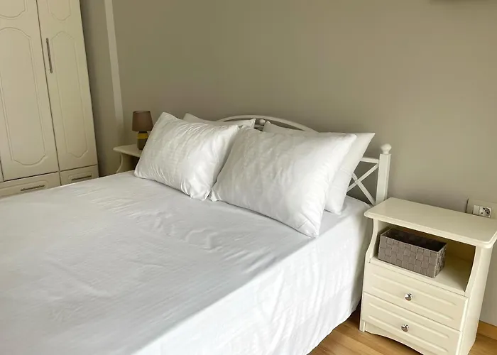 Διαμέρισμα Alex *